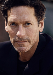 DOUGLAS PETRICH