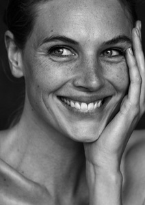 MARIJKE VERSLUIJS