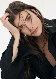 LARA LEIJS
