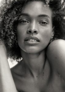 AURELIE ROUX