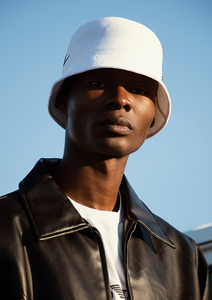 DERRICK AARON