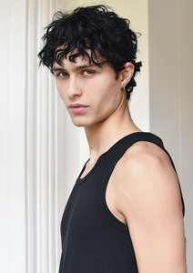 ANTONIN FAROUK HOFMANN